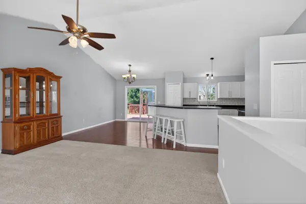 11437 Saddlebrook CIR, Putnam Twp, MI 48169