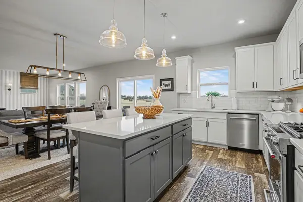 6106 Longhorn TRL, Lincoln Twp, MI 49127