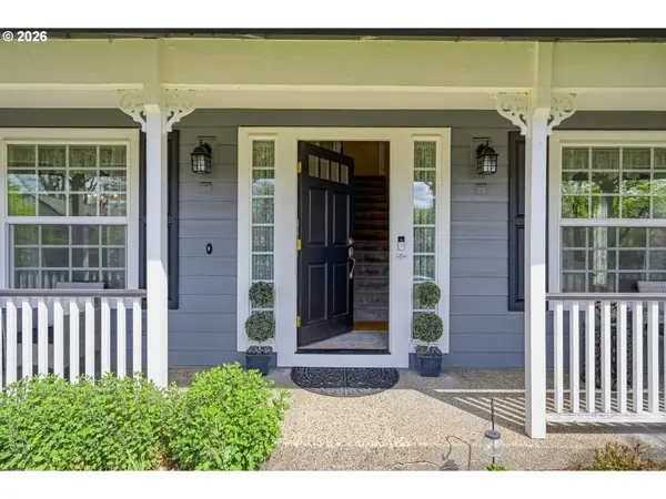 12323 SE ASHLEY ST, Clackamas, OR 97015