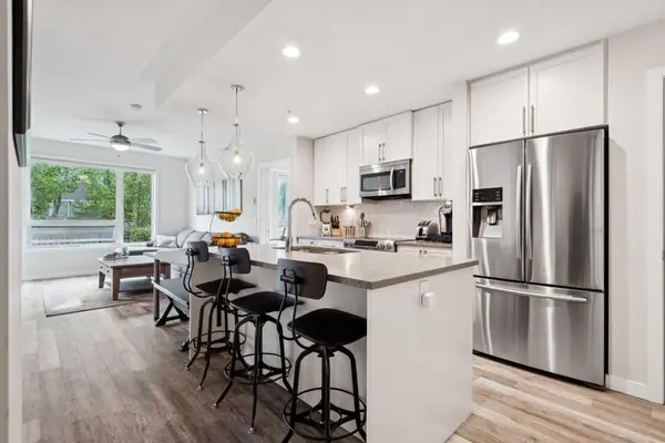 8531 8A AVE SW #106,  Calgary,  AB T3H1V4