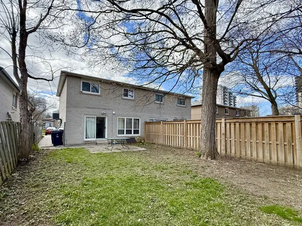 17 Regatta CRES #Back Unit, Toronto C07, ON M2R 2X7
