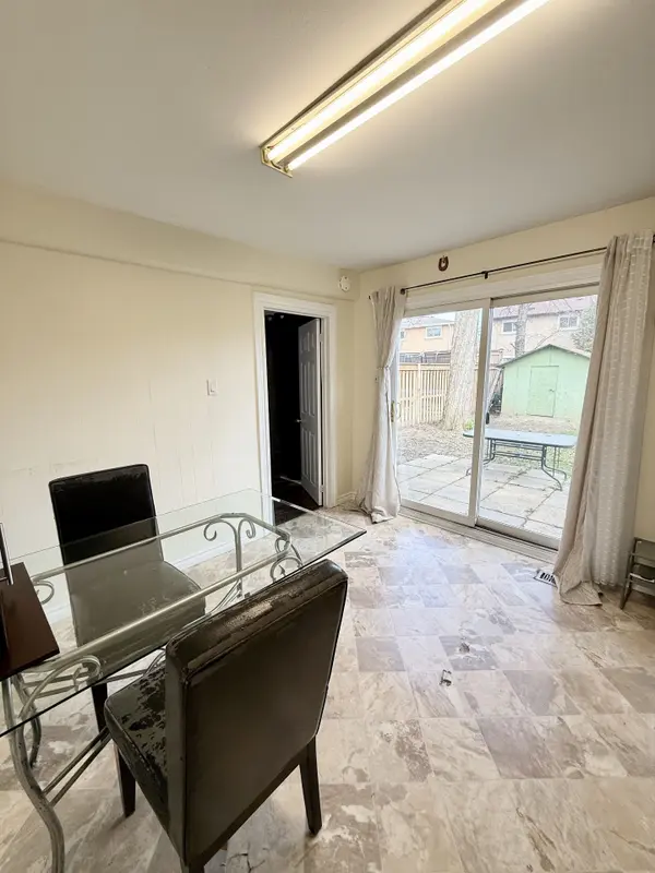 17 Regatta CRES #Back Unit, Toronto C07, ON M2R 2X7