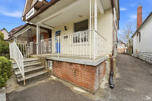 49 Holland Park AVE, Toronto C03, ON M6C 1M2