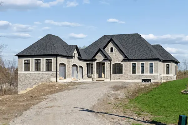 32 Ormiston ST, Clarington, ON L0B 1J0