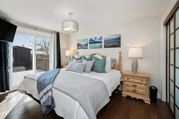 37 Lewin CRES, Ajax, ON L1S 3A2