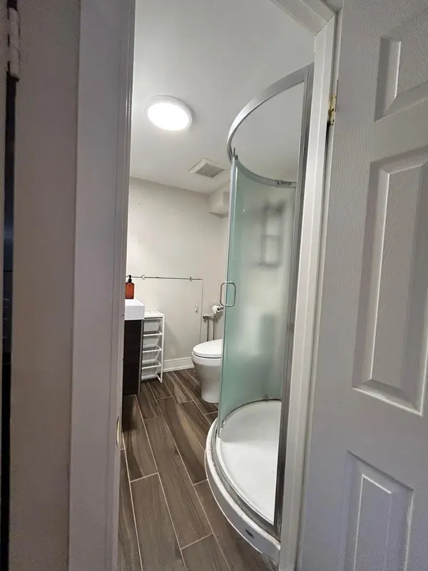 1666 Queen ST E #2, Toronto E02, ON M4L 1G3