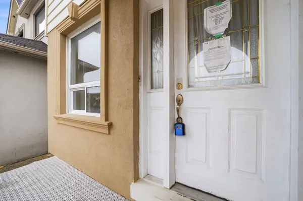 416 Hansen RD N, Brampton, ON L6V 3P7