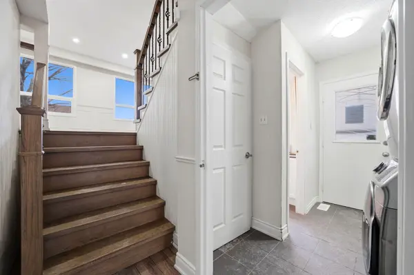 416 Hansen RD N, Brampton, ON L6V 3P7