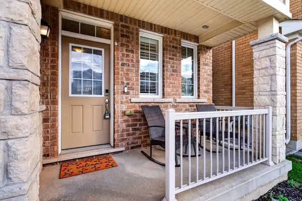 446 Grey LNDG, Milton, ON L9E 0B3