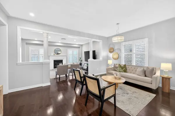 5 Pillar RD, Brampton, ON L6Y 0N9