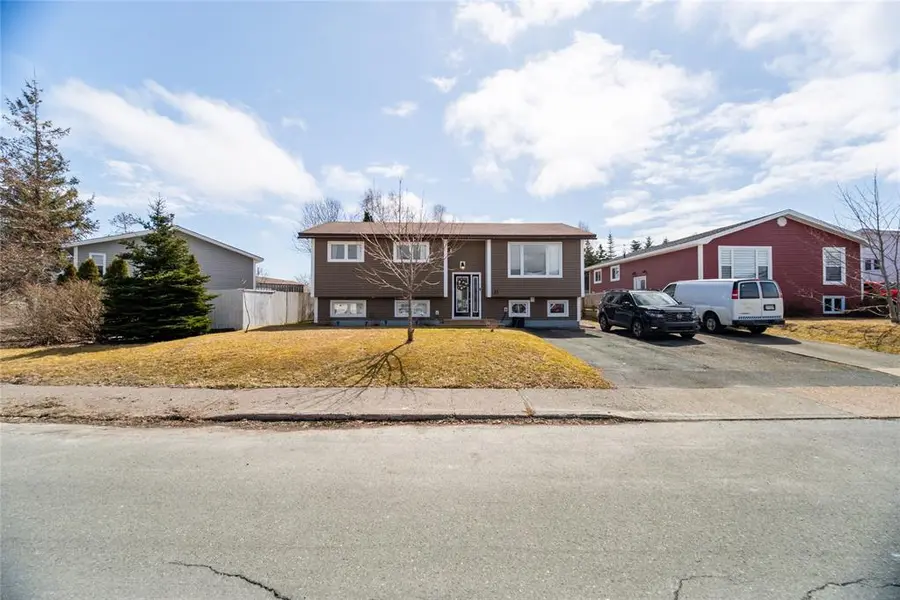 21 Rutledge Crescent, St. John's, NL A1A 3J5