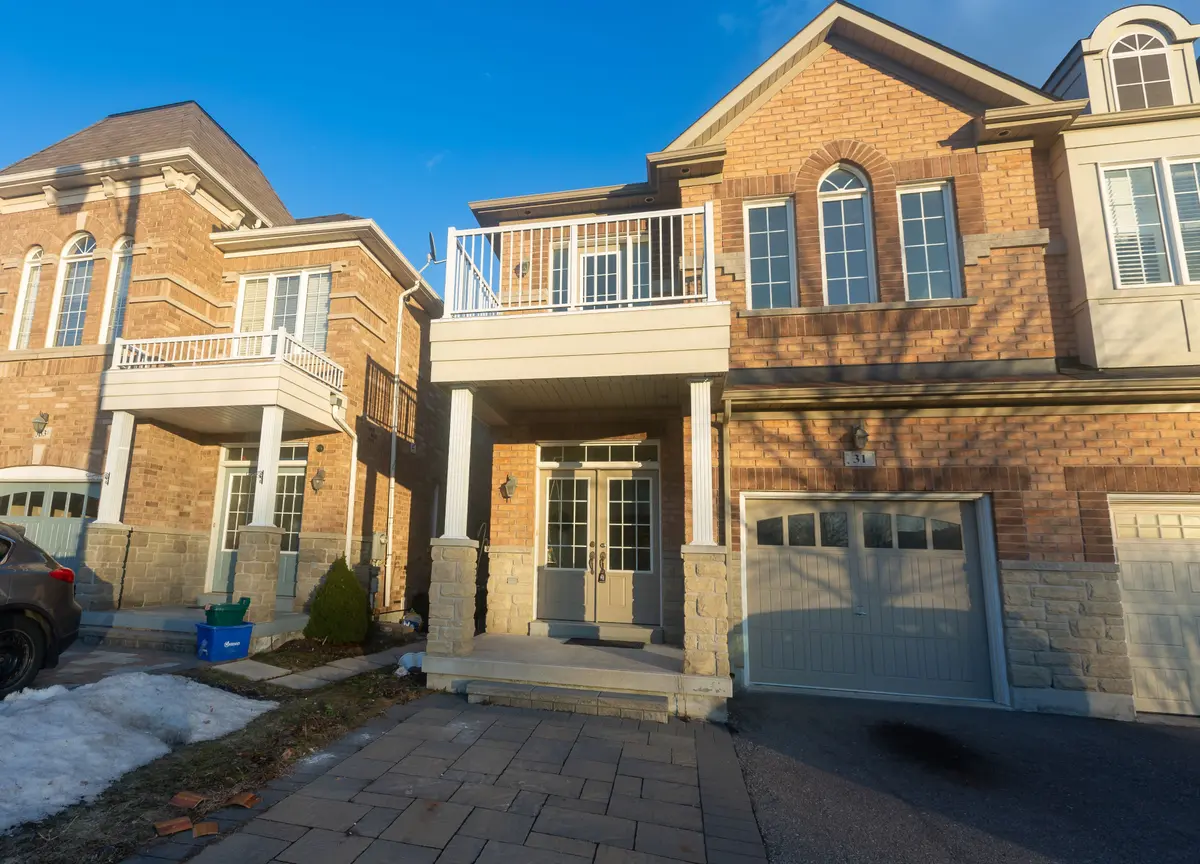 31 Bernbridge RD E, Markham, ON L6B 0S3
