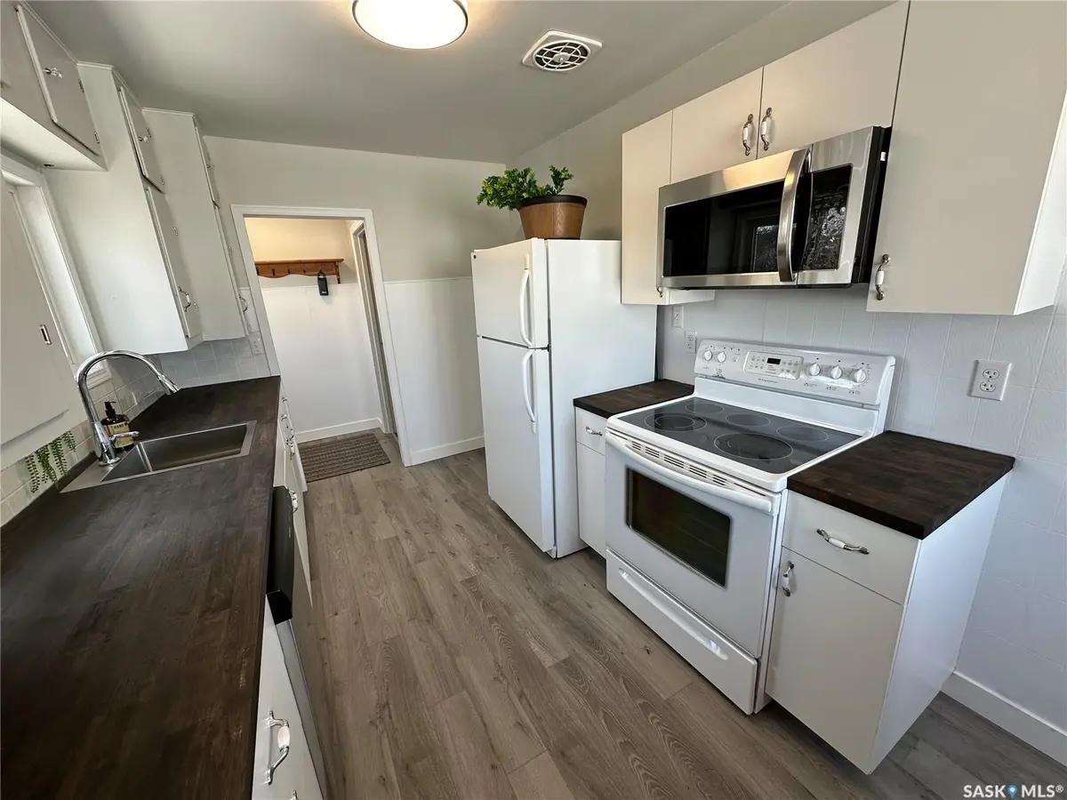 105 5th AVENUE W, Shellbrook, SK S0J 2E0