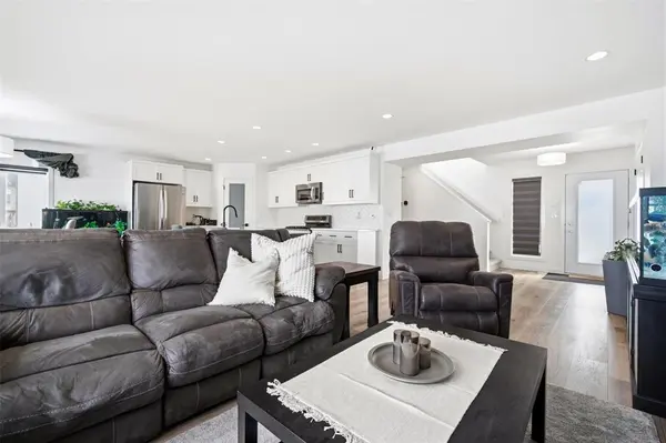 14 Harvest Moon RD, Dugald, MB R5P 0G1