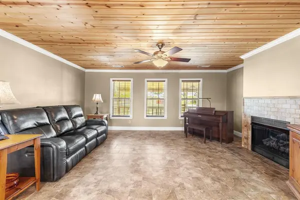 4642 County Road 2706, Caddo Mills, TX 75135