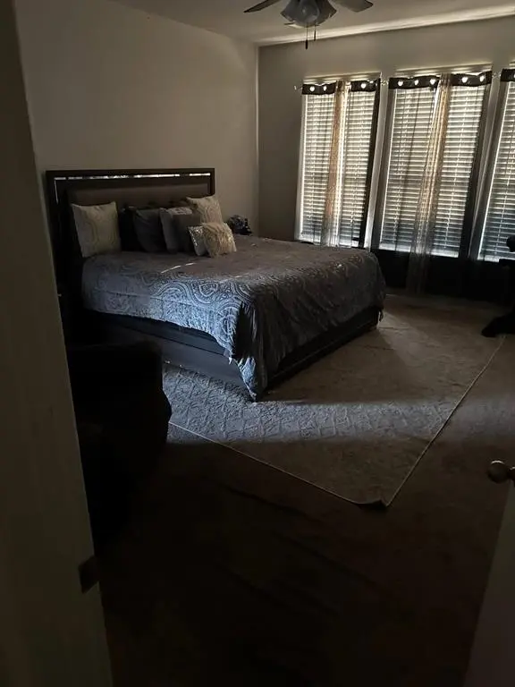 212 Watson Street, Red Oak, TX 75154