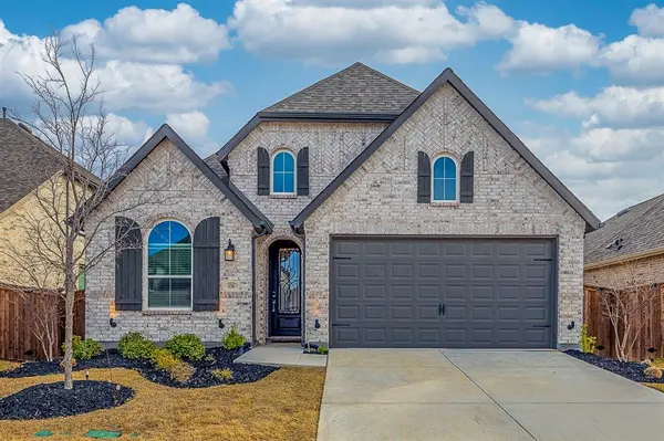 4706 Pin Oak Court, Aubrey, TX 76227