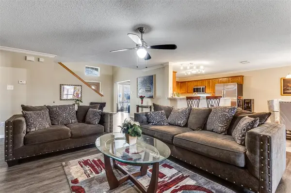 8009 Trophy Court, Rowlett, TX 75089