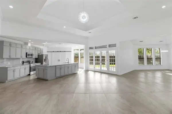 7319 Briarnoll, Dallas, TX 75252