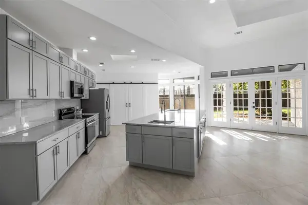 7319 Briarnoll, Dallas, TX 75252