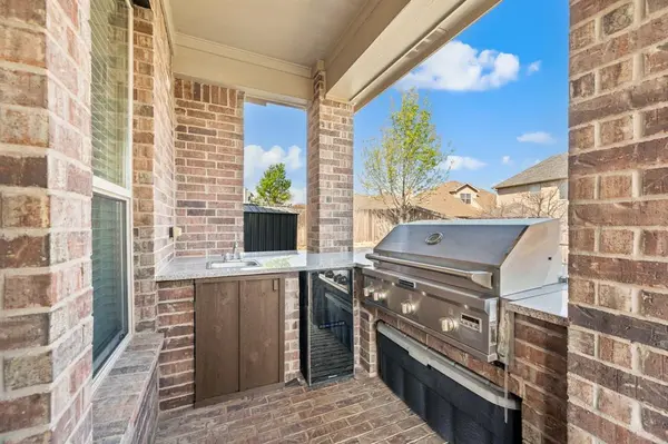 2529 Trailhead Drive, Fort Worth, TX 76177