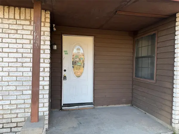 1425 Whittenburg Drive, Fort Worth, TX 76134