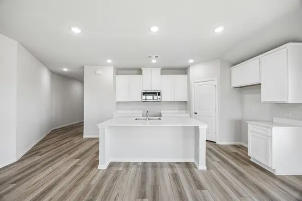 422 Lana Drive, Seagoville, TX 75159