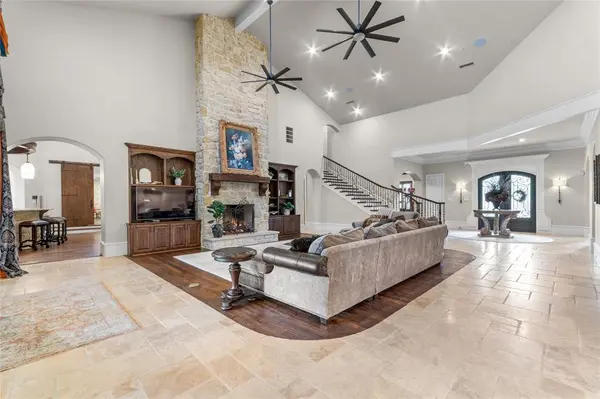 723 Bending Oak Trail, Fairview, TX 75069