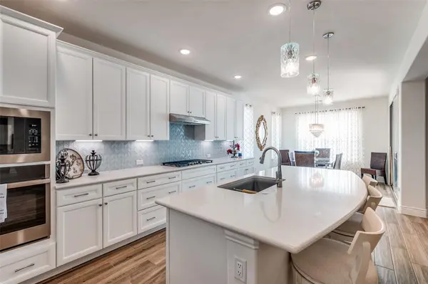 12201 Pepperidge Avenue, Denton, TX 76207