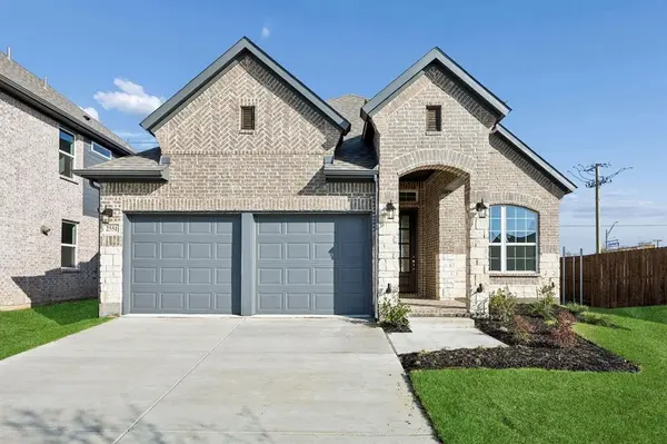 2551 Auburn Street,  Fate,  TX 75087