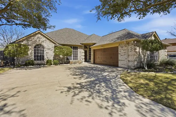 231 Bluff View Court, Aledo, TX 76008