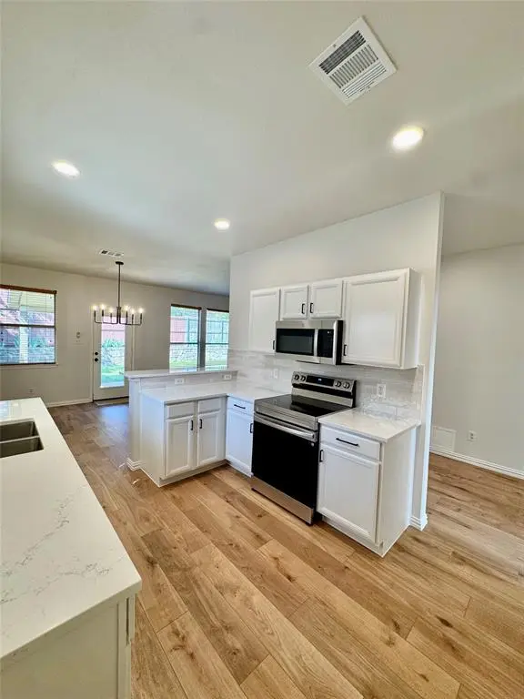 1117 Pine Ridge Road, Roanoke, TX 76262