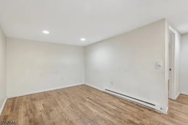 277 S Clinton St, East Orange City, NJ 07018