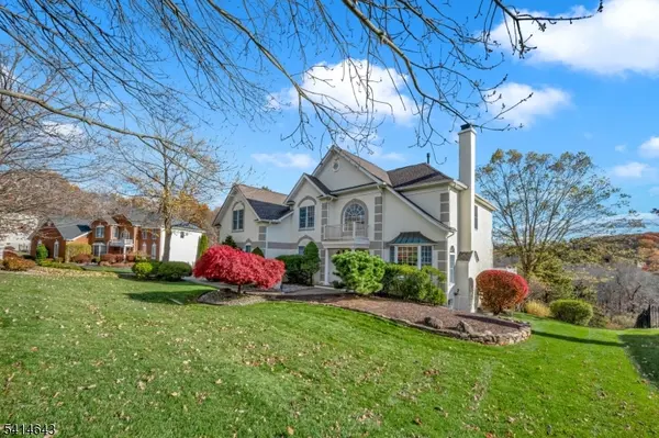 24 Vista Dr, Mount Olive Twp., NJ 07836