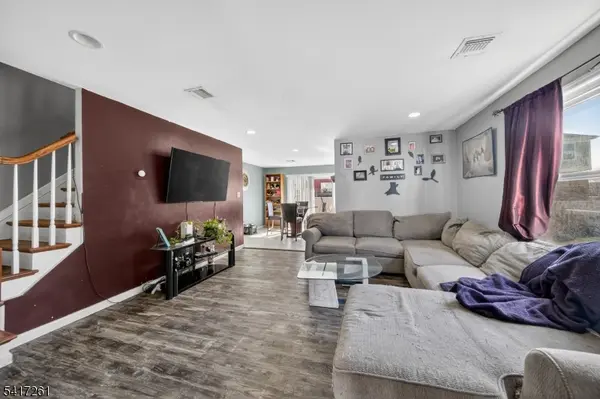 532 Hartford St, Perth Amboy City, NJ 08861