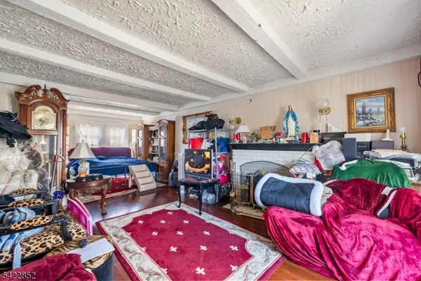 195 Emerson Ave, Paterson City, NJ 07502