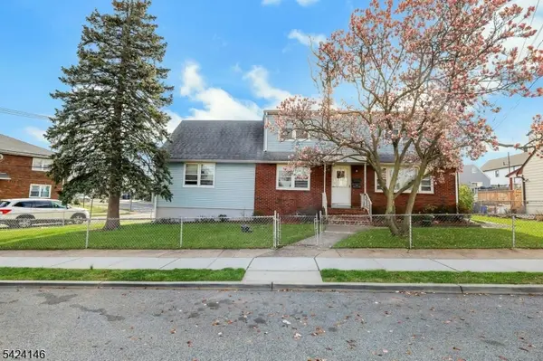 264 Lincoln Pl, Garfield City, NJ 07026