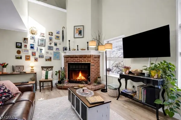 5 Center Ave #8, Morris Twp., NJ 07960