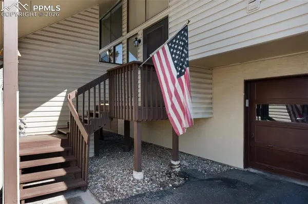 5082 Masheena LN, Colorado Springs, CO 80917