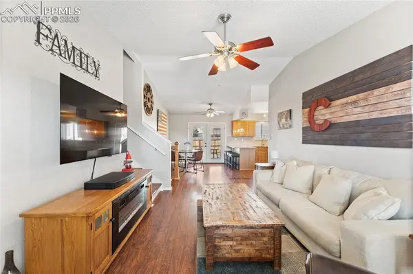 2012 E Flintlock TER, Colorado Springs, CO 80920