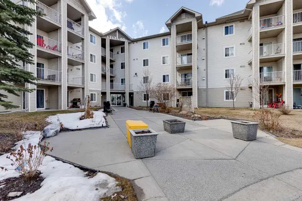 1717 60 ST SE #241, Calgary, AB T2A 7Y7