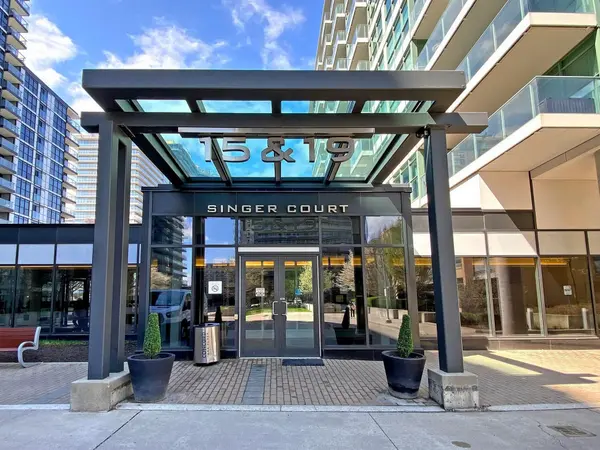 15 Singer CT #Ph06, Toronto C15, ON M2K 0B1