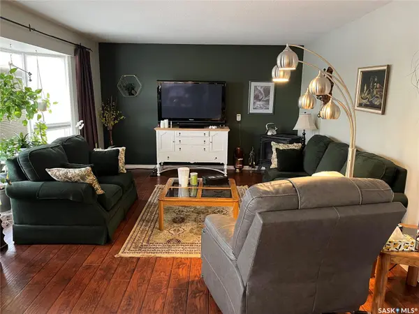 108 7th AVENUE E, Lafleche, SK S0H 2K0