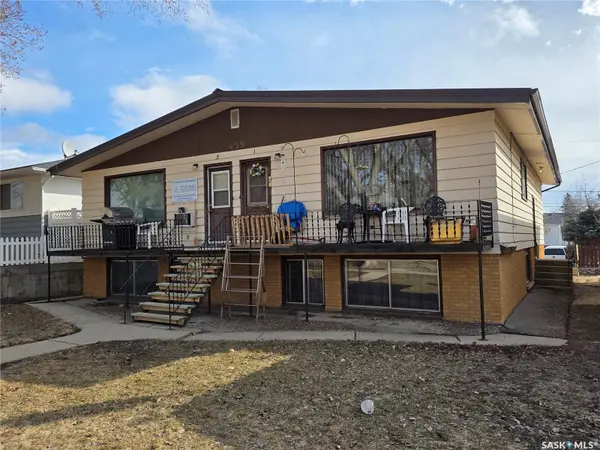 459 6th AVENUE NW, Swift Current, SK S9H 0Y2