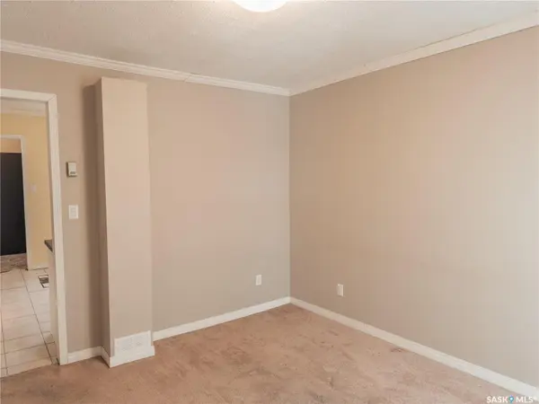 118 32nd STREET W, Saskatoon, SK S7L 0S1