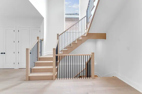 2350 Eighth Line, Oakville, ON L6H 7E6