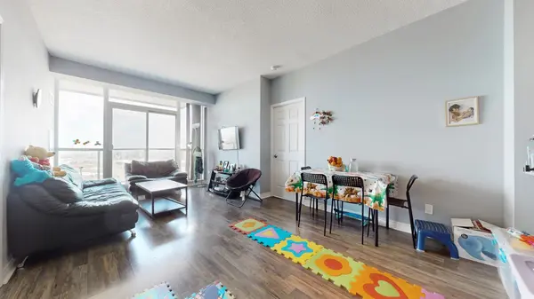 339 Rathburn RD W #2103, Mississauga, ON L5B 0C8