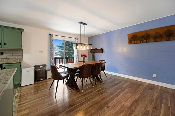 9 Peryl RD, Front Of Yonge, ON K0E 1R0