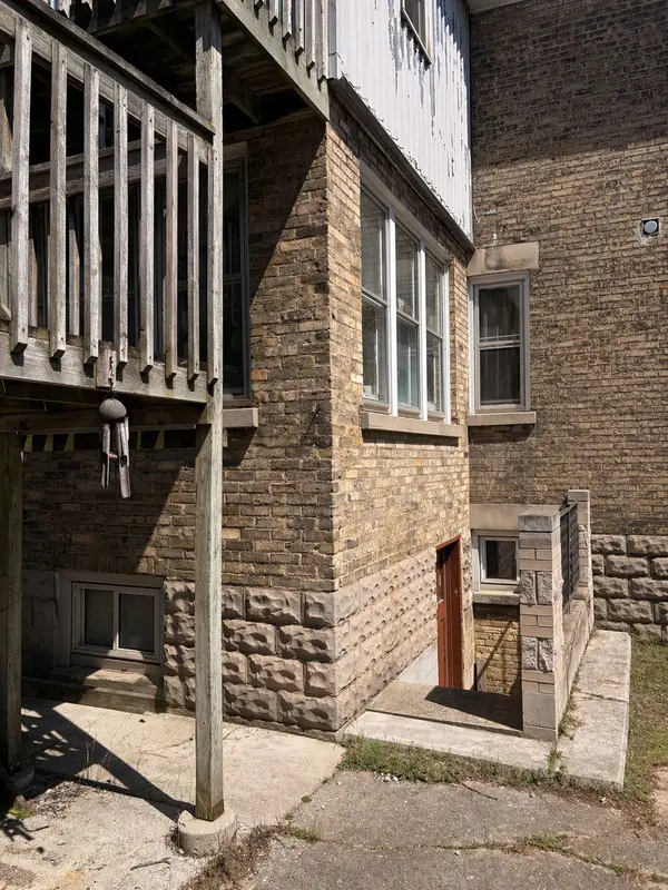 437 Ontario ST, London East, ON N5W 3W8