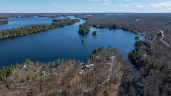 1077 Country LN, Frontenac, ON K0H 2P0